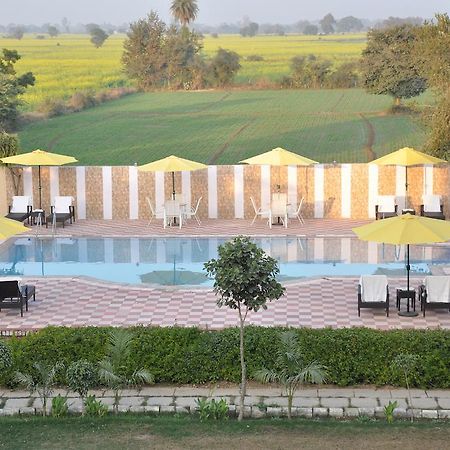 Kadamb Kunj Resort Bharatpur Exteriör bild