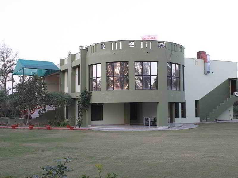 Kadamb Kunj Resort Bharatpur Exteriör bild